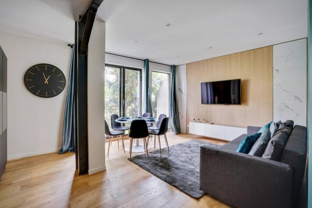 Suite Luxury Republique Παρίσι Εξωτερικό φωτογραφία